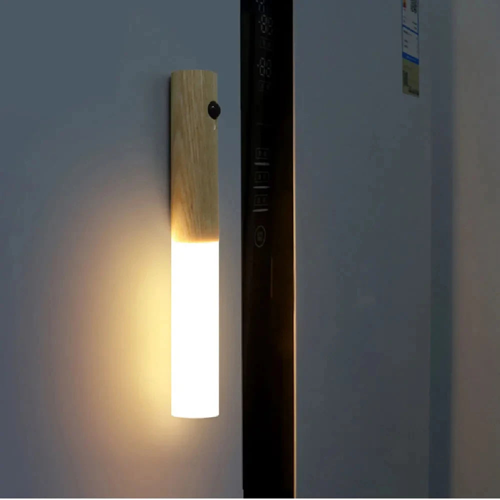 LumaWood MotionGlow -White wax wood
